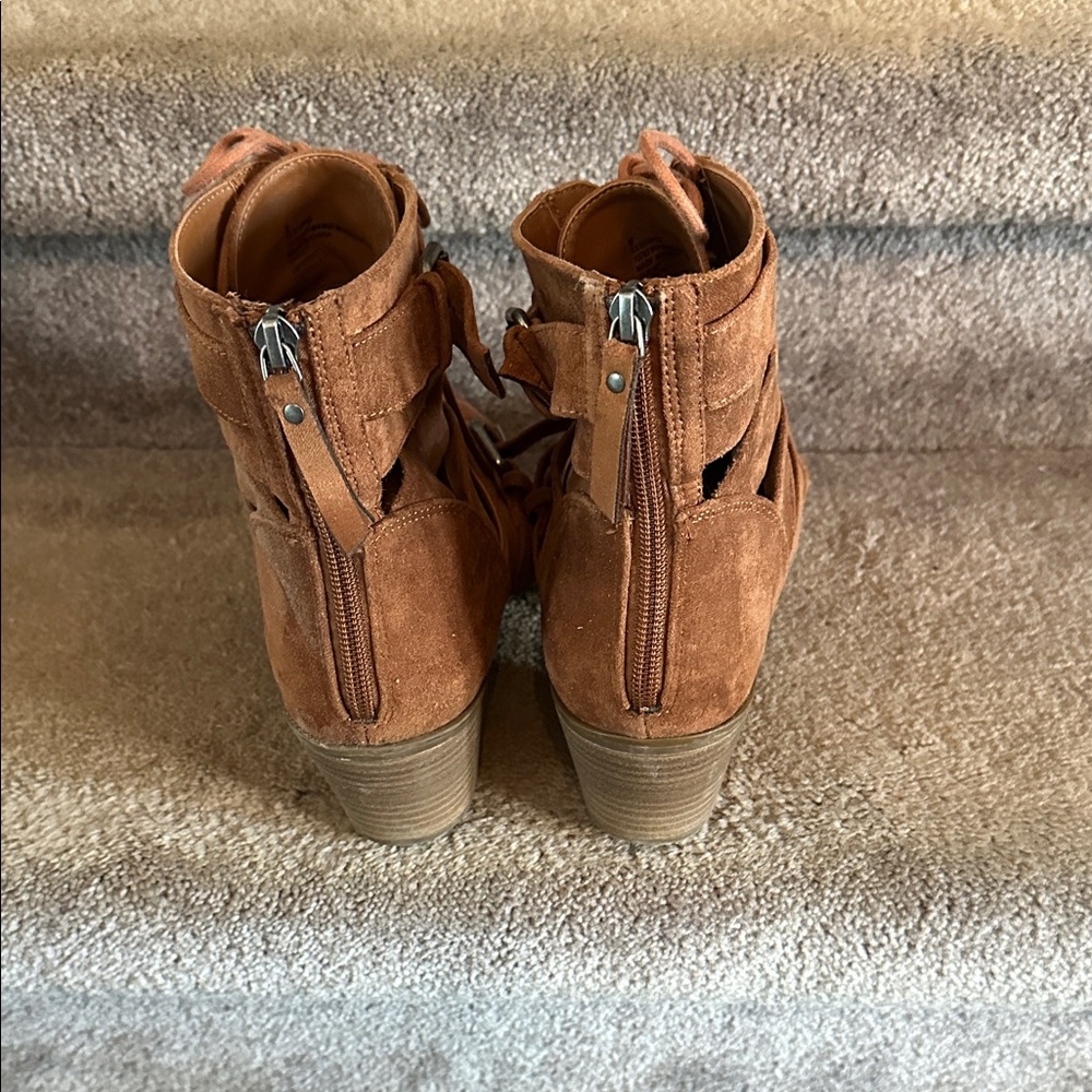 Brown Suede Ankle Boots - Picture 4 of 5
